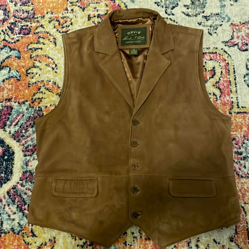 100 percent leather mens vest camel color.